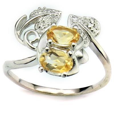 0.90ct Citrine & 2 White Diamond Pcs 925 S/S Ring